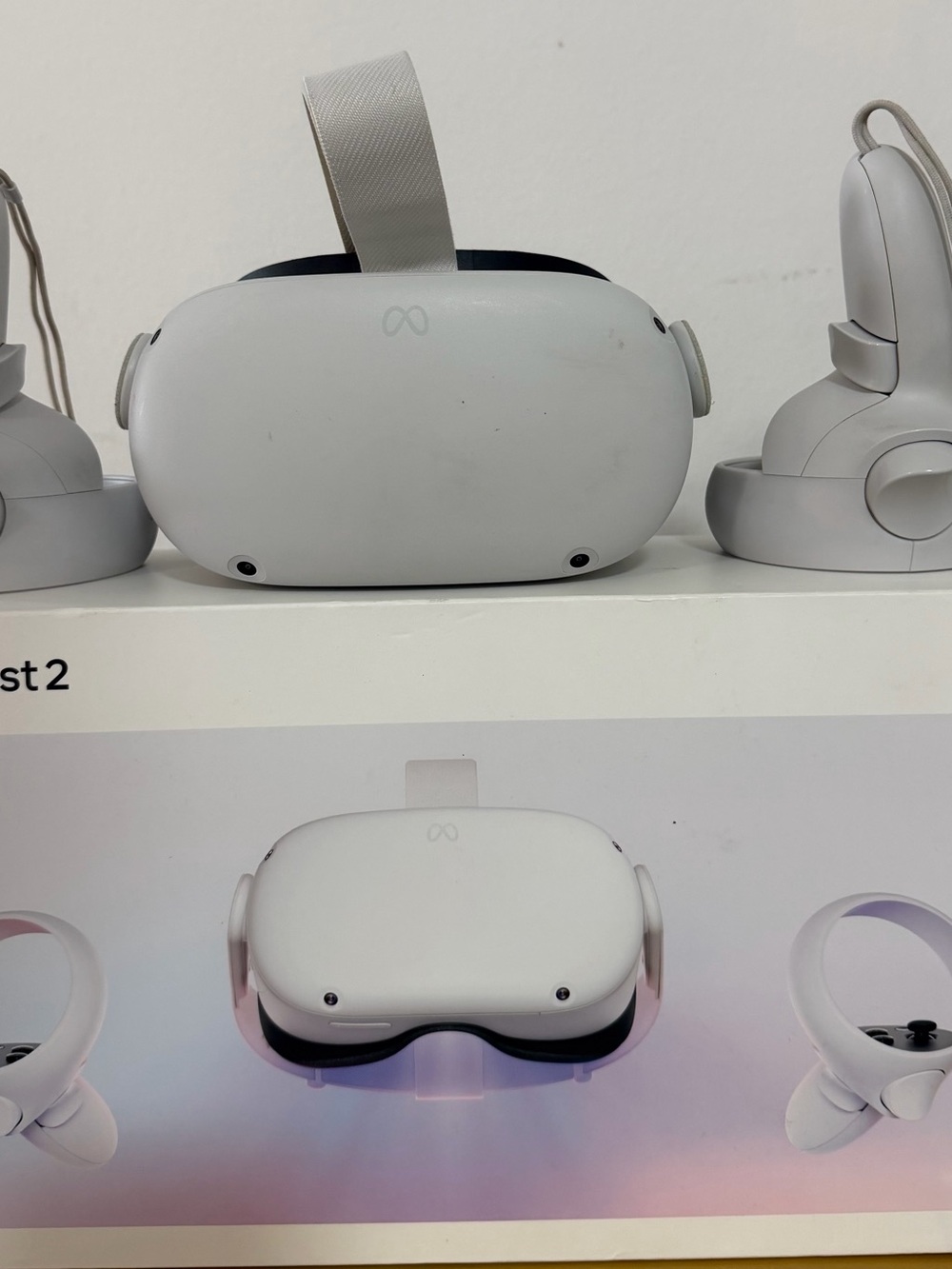 Quest 2 VR Headset - White 128 GB